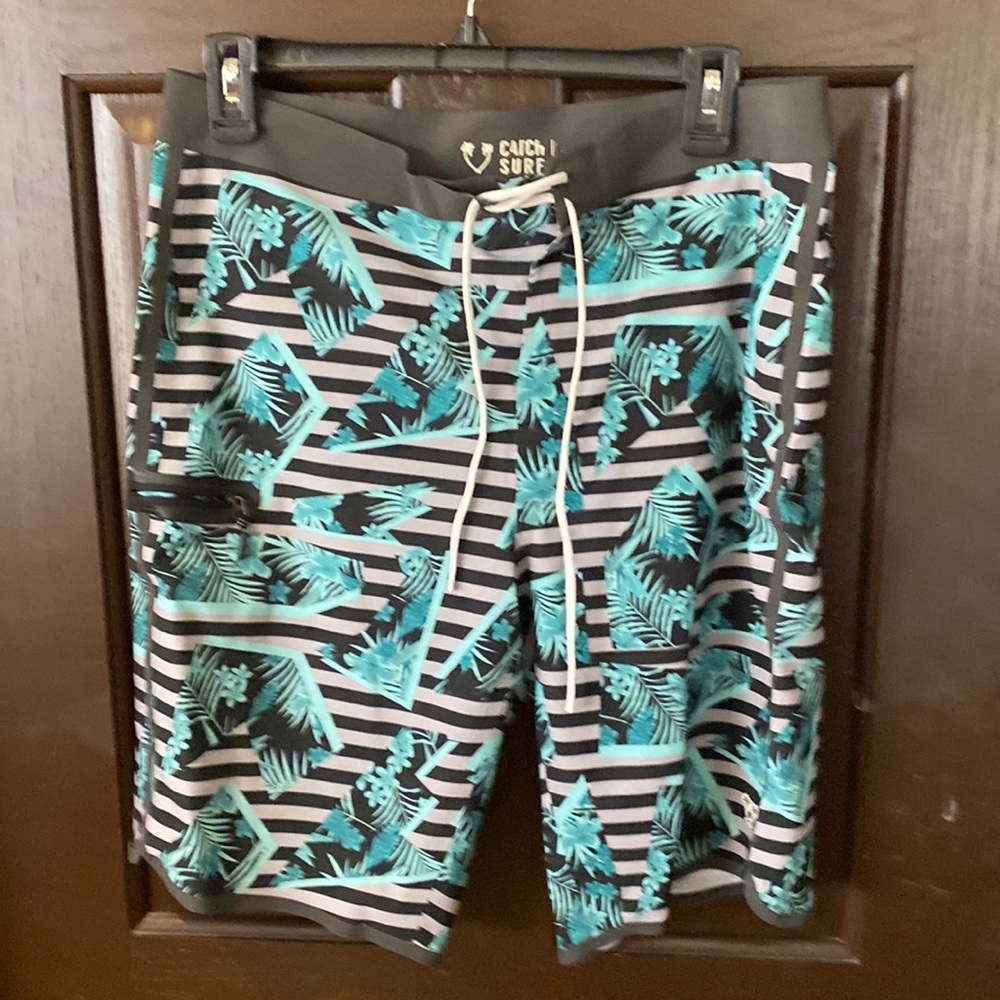 SHORTS CATCH SURF